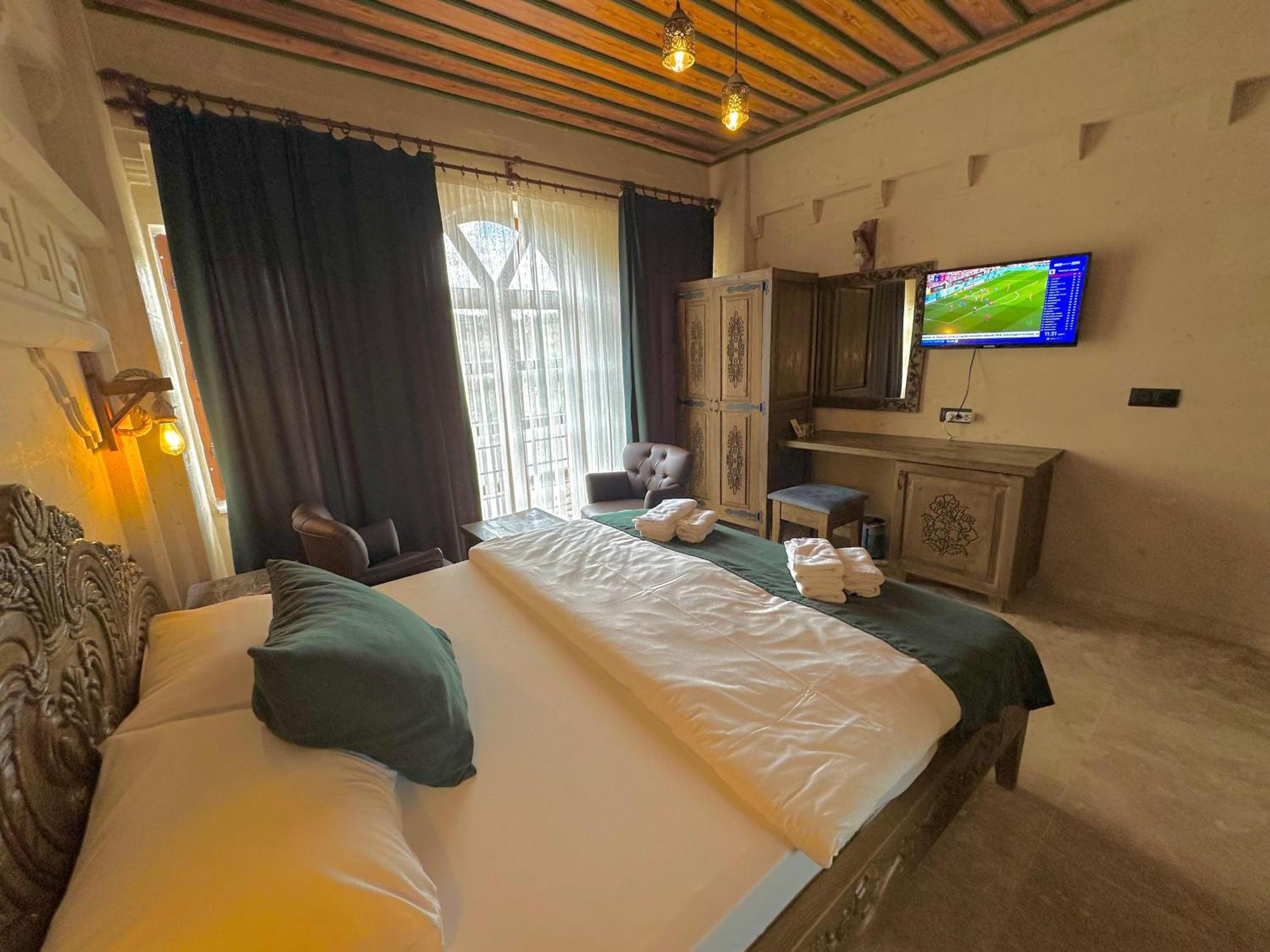Gemosa Cappadocia Hotel 어굽 외부 사진